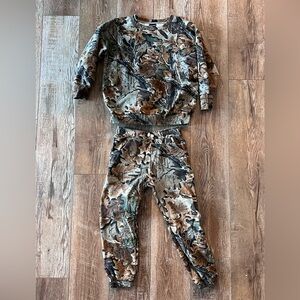 Little Bipsy CREWNECK - REALTREE ADVANTAGE Camouflage Sweatsuit Pants & Crewneck